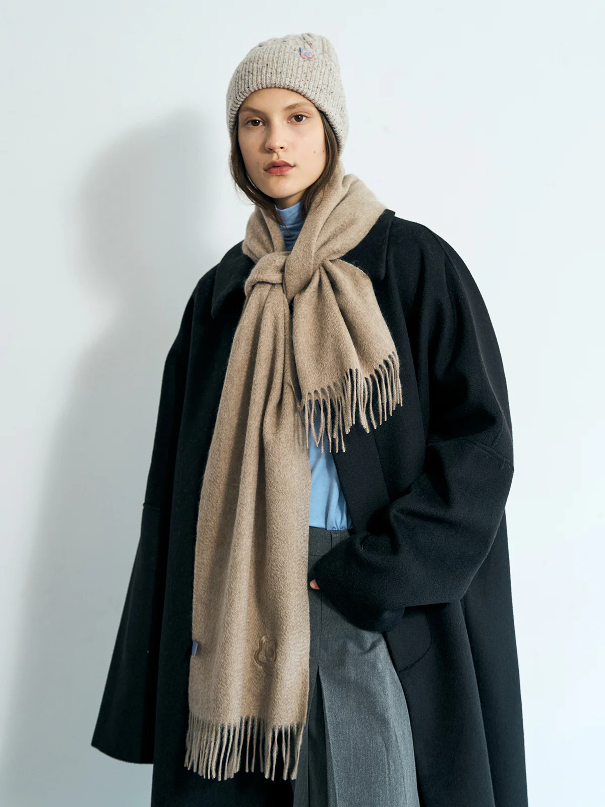 "Lost in Warmth" Classic Cashmere Scarf - Raw Cashmere - Image 4