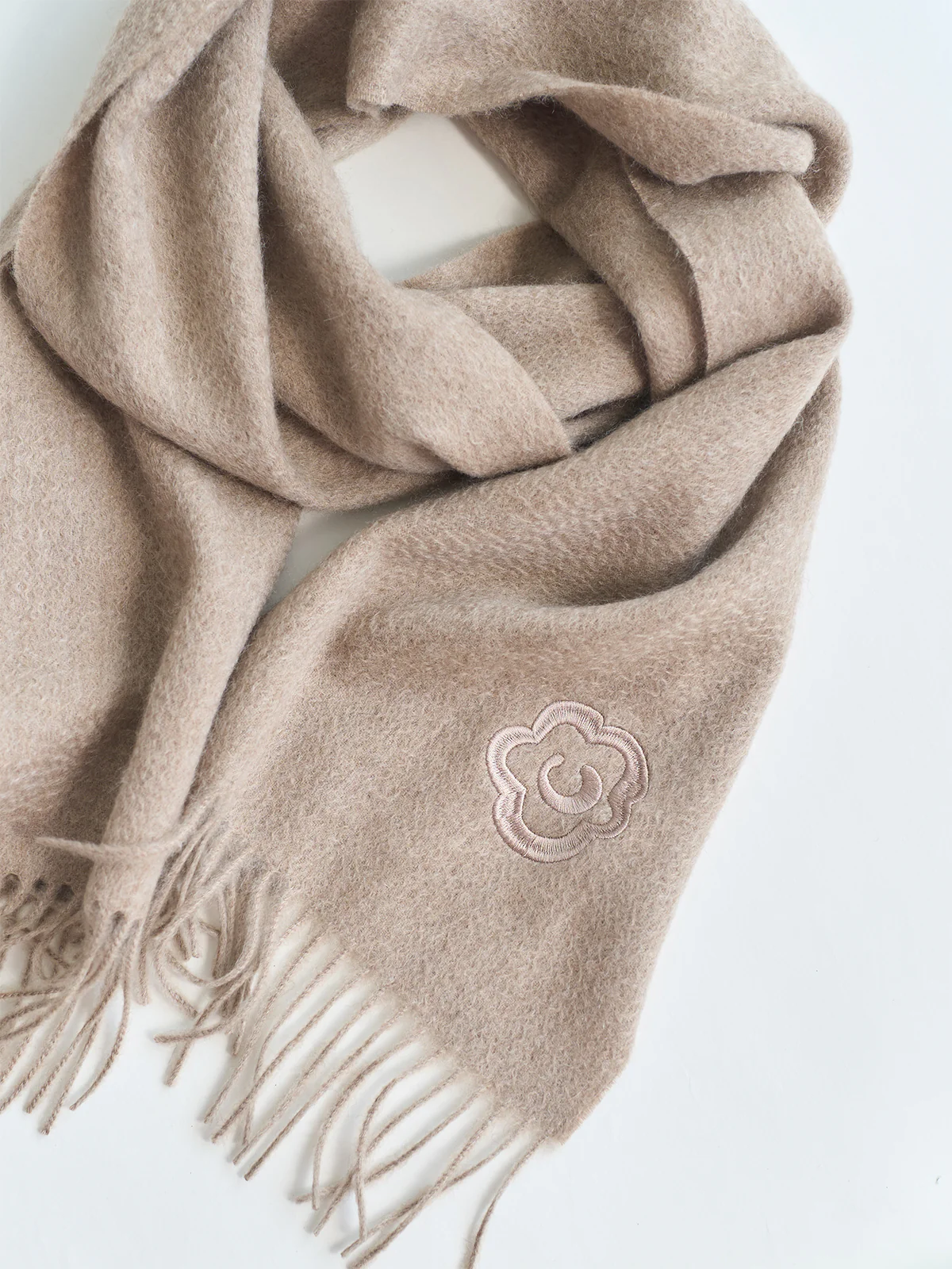 "Lost in Warmth" Classic Cashmere Scarf - Raw Cashmere - Image 6