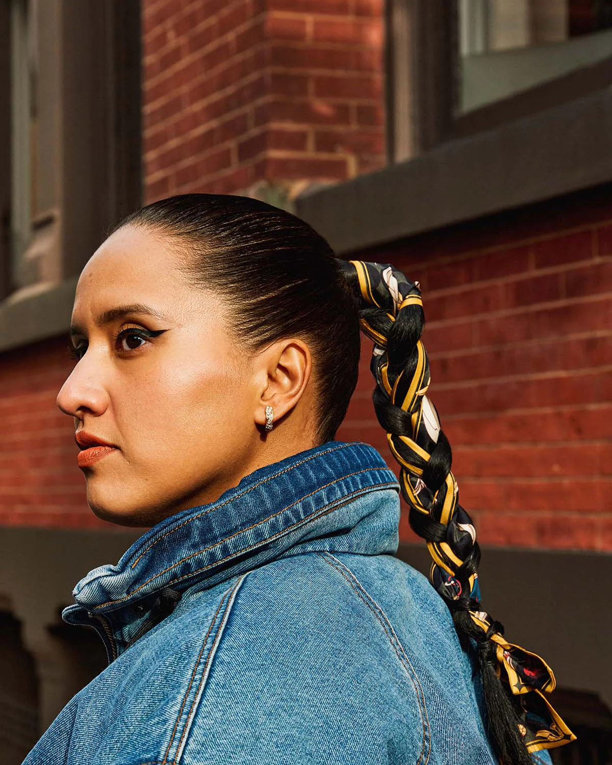 "Dream" Silk Twill Neck Bow - Black - Image 5