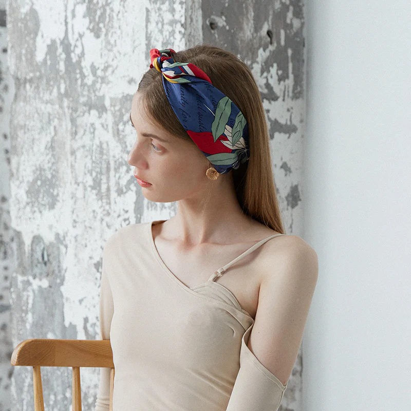 "El Amor" Silk Bandana - Tropical Red & Blue - Image 9