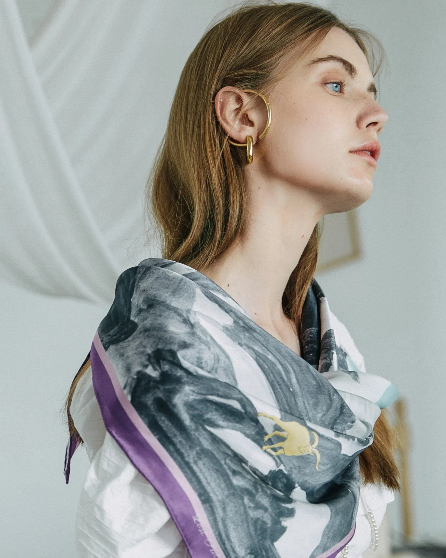 "Himalaya" Large Silk Scarf - Image 7