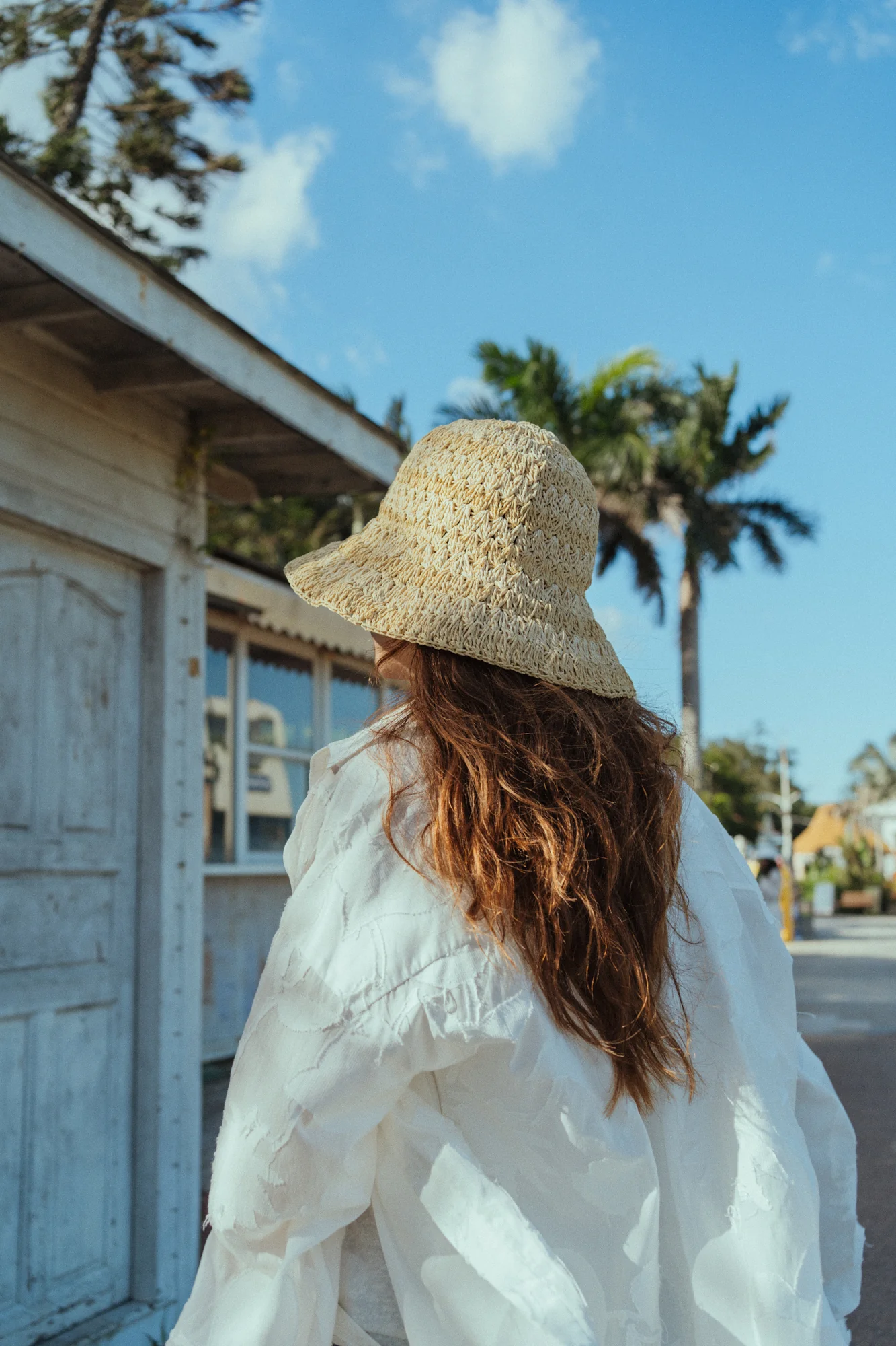 "Linea" Packable Straw Hat - Khaki - Image 4