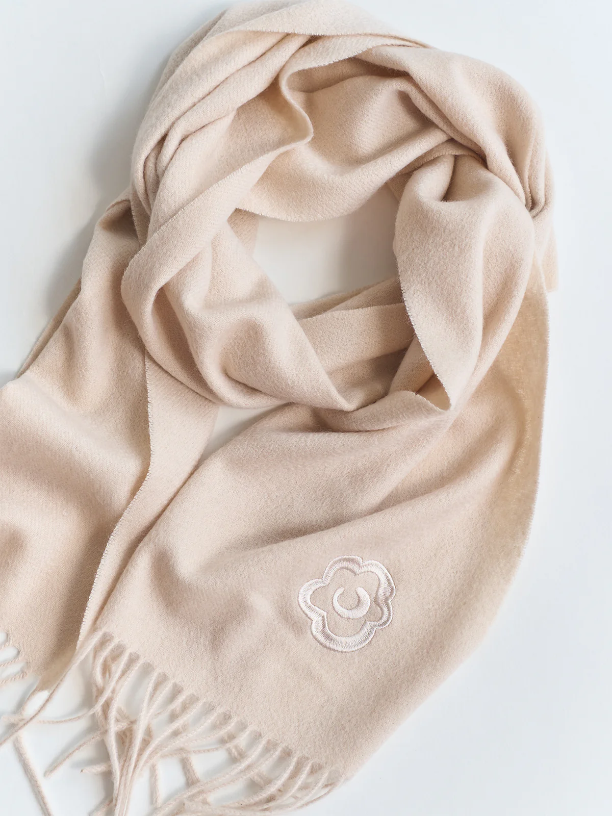 "Lost in Warmth" Classic Cashmere Scarf - Cream - Image 6