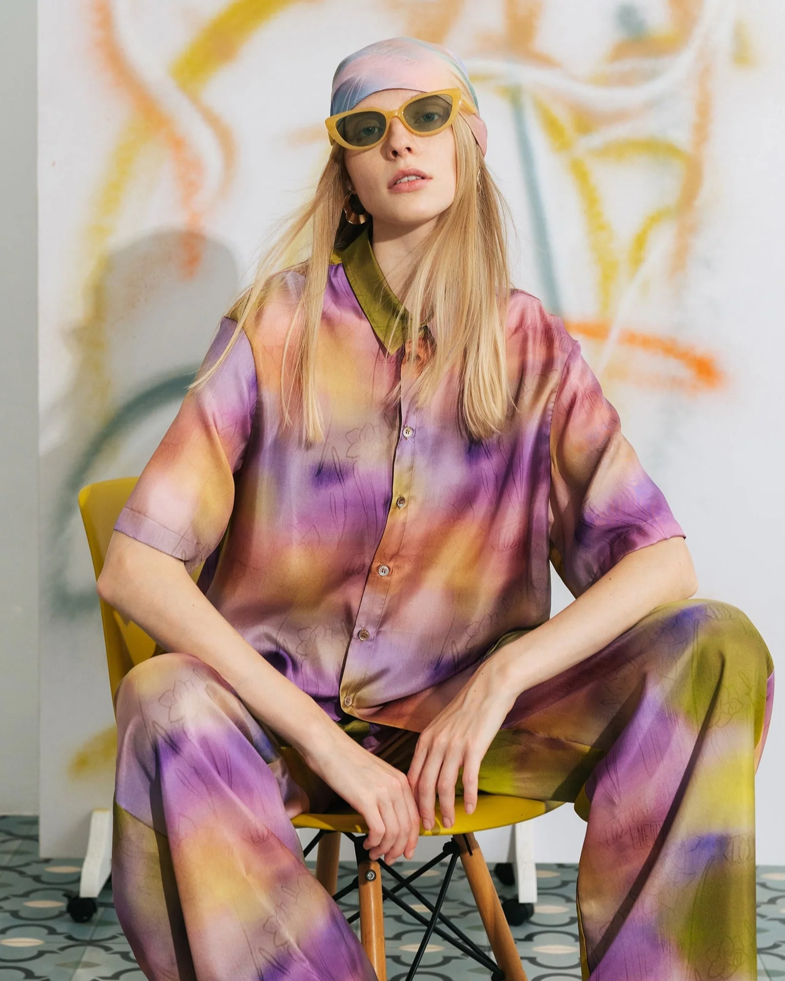 "Brooklyn" Oversized Silk Hawaii Shirt - Pink - Image 8