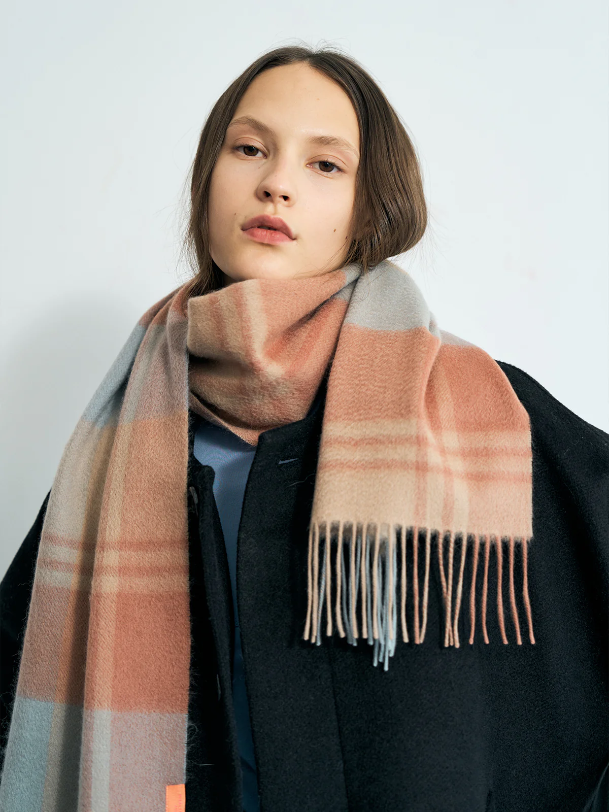 "Plaid" Cashmere Scarf - Pink & Blue - Image 4