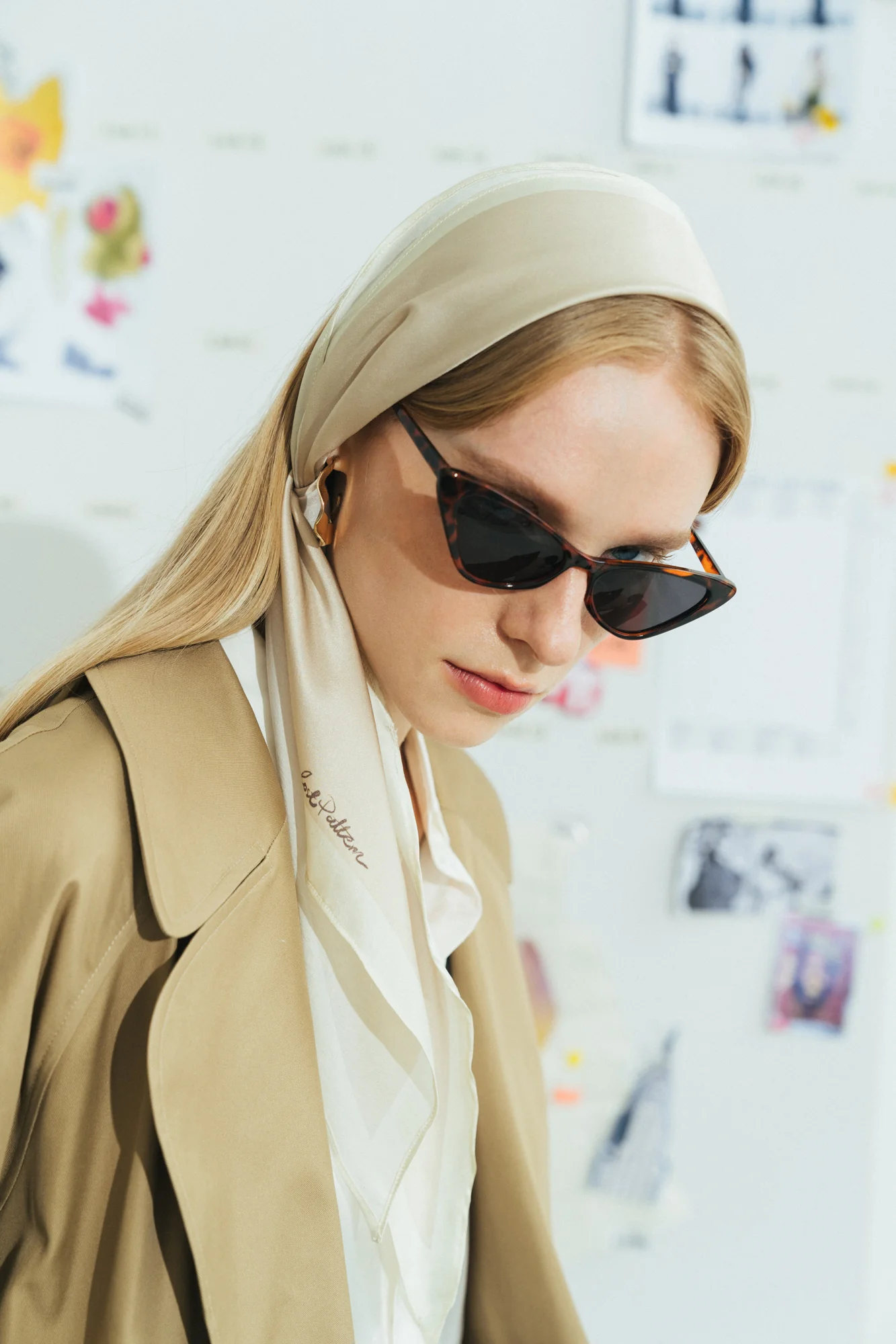 "Satin" Silk Neck Scarf - White - Image 5