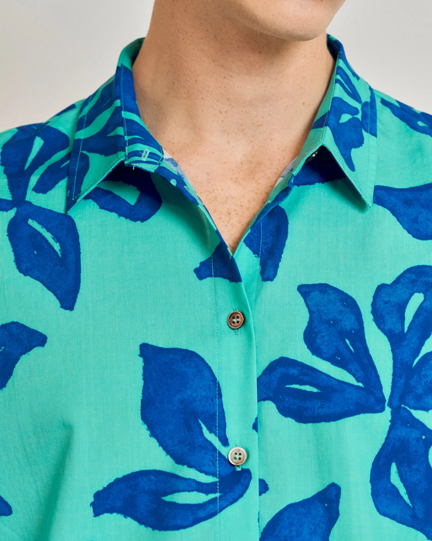 "Tropical Bliss" Oversized Hawaii Shirt - Ocean Blue - Image 6