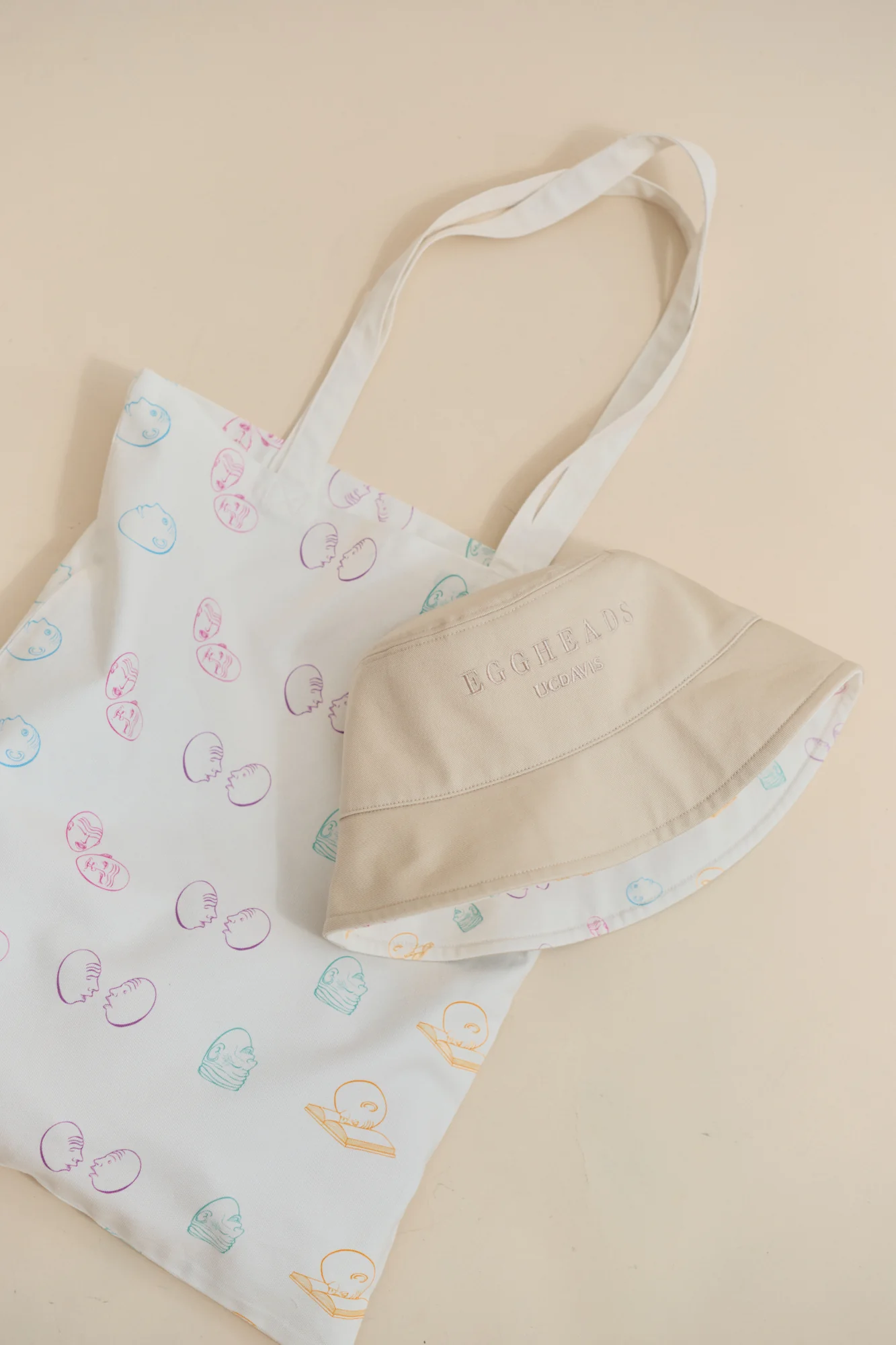 "Eggheads" Cotton Reversible Bucket Hat - White - Image 4